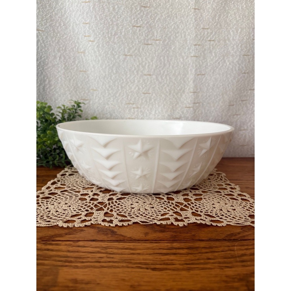 Vintage Zak's White Glass Serving Bowl 11" Star Pattern